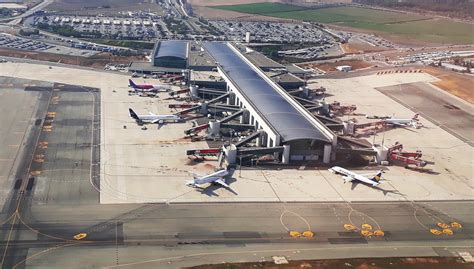 limassol airport arrivals.